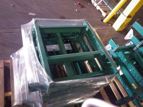 Used Gravity Conveyor H-Stand 24" - Adj 21" - 31"