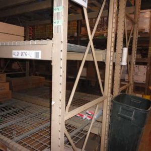 Used Wire Mesh Decking - 36" x 52" x 38 1/8" Waterfall - 11114